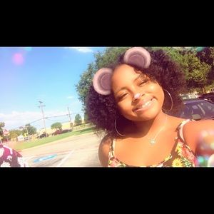 Meet your Posher, Jadah